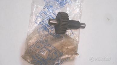 INGRANAGGIO ALBERO RINVIO OZIOSO CIAO PIAGGIO 1032
