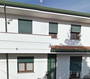 Casa a schiera