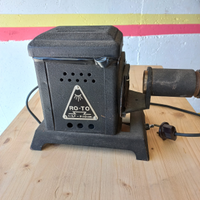 Antico proiettore per diapositive