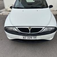 Lancia Y