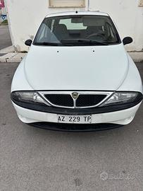 Lancia Y