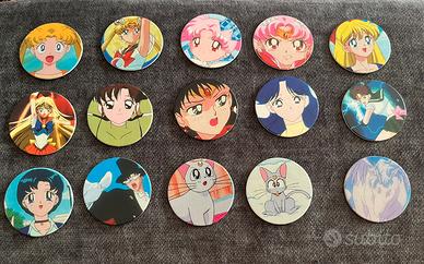 lotto di 45 medagliette / figurine Sailor moon