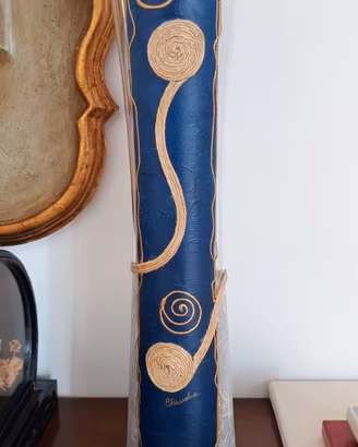 Vaso fiori Blu decorazioni corda e carta di riso