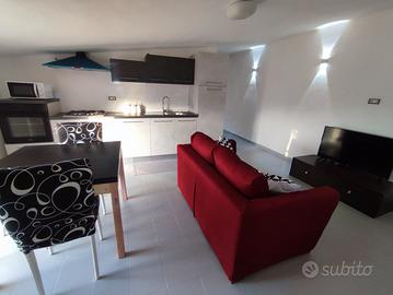 appartamento in mansarda zona scuole Monte Attu