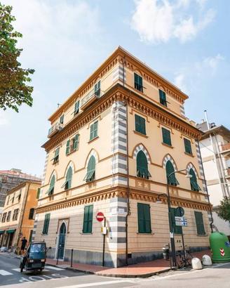 Attico / Mansarda di 202 m² con 5 locali e box aut