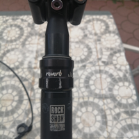Sella telescopica rock shox reverb diametro 31,6