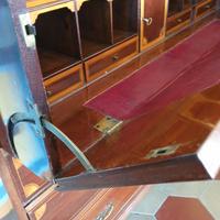 Cassettone Antico - Canterano con ribalta