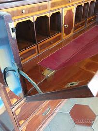 Cassettone Antico - Canterano con ribalta