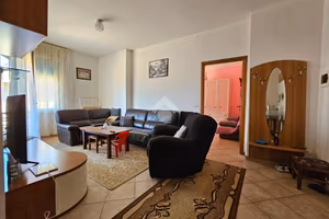 4 LOCALI A NIZZA MONFERRATO