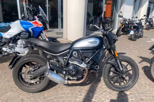 Ducati Scrambler 800 Icon Dark - 2021
