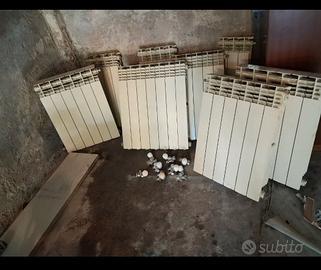 8 termosifoni con le valvole 