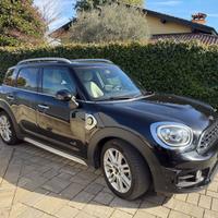 Mini Cooper SE Countryman elettrica