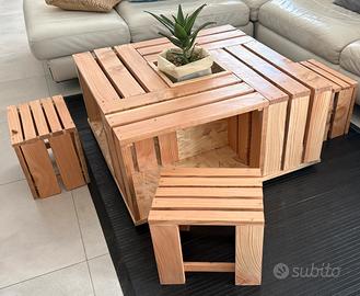Tavolino in legno di cedro