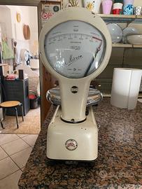 Bilancia vintage Arsa