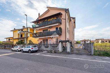 3 LOCALI A LAINATE