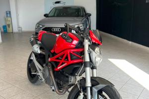 Ducati Monster 696 - 2013