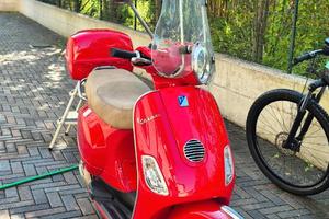 Vespa 125 LX