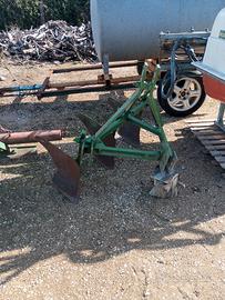 Attrezzi agricoli vari