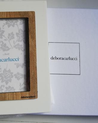 Cornice bianca con albero di Debora Carlucci