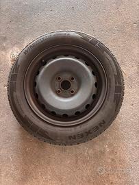 Gomme invernali con cerchi in ferro