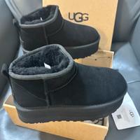 Stivali da neve con tacco alto UGG, neri  39