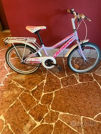 Bicicletta per 8/9 anni per bambina