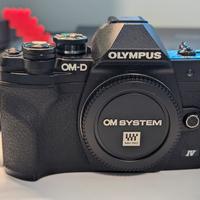 Olympus OM-D E-M10 Mark IV