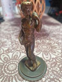 scultura  in bronzo di David Michelangelo 