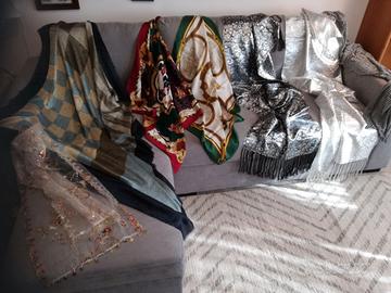 7 FOULARD IN VARIE MISURE E TIPOLOGIA A 3,00 CAD
