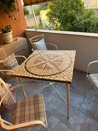 Tavolo da giardino/terrazzo + 4 sedie