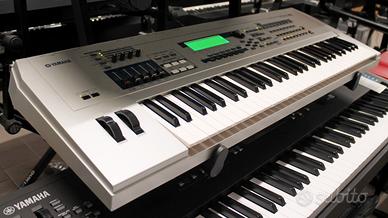 MO6 Yamaha