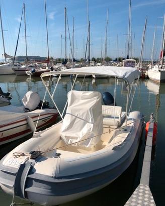 Gommone G48 marca Gommonautica+ carrello omologato