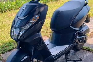Scooter Peugeot STREETZONE 50cc 4T