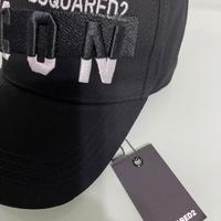 Dsquared2 
