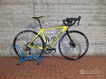 Bicicletta da corsa Cannondale Synapse Carbonio
