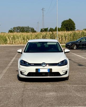 VOLKSWAGEN e-Golf 2020 136cv full-optional