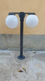 lampada da giardino  con lampadine