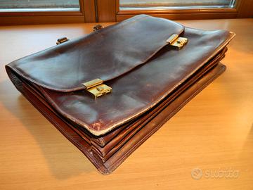 Valigetta 24 ore in pelle con 7 scomparti