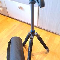 Treppiede Dorr Cybrit 4-OH Foto Video