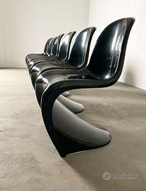Coppia di VERNER PANTON S in resina nera by VITRA