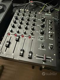 Elara 4 mixer dj