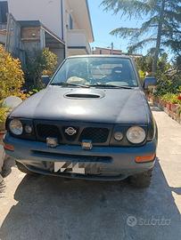 Nissan terrano autocarro