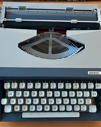 Macchina da scrivere Antares 120