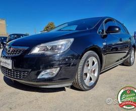 OPEL Astra 1.7 CDTI 110CV 5 porte Cosmo