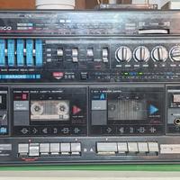 boombox Lanico L-818E, un modello portatile stereo