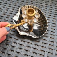 Portacandela a forma di conchiglia 