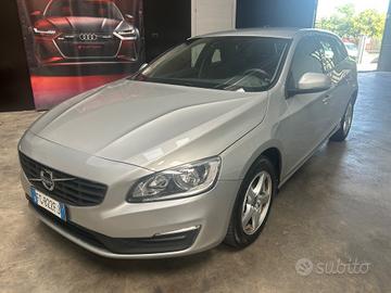 Volvo V60 D2 Summum 2.0D 120cv euro 6b