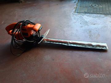 TAGLIA SIEPE ELETTRICA BLACK & DECKER BEHT 251