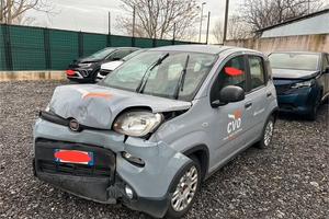 Fiat Panda 1.0 FireFly S&S Hybrid sinistrata incid