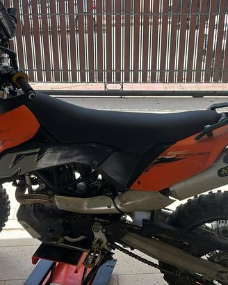 KTM 690 enduro R